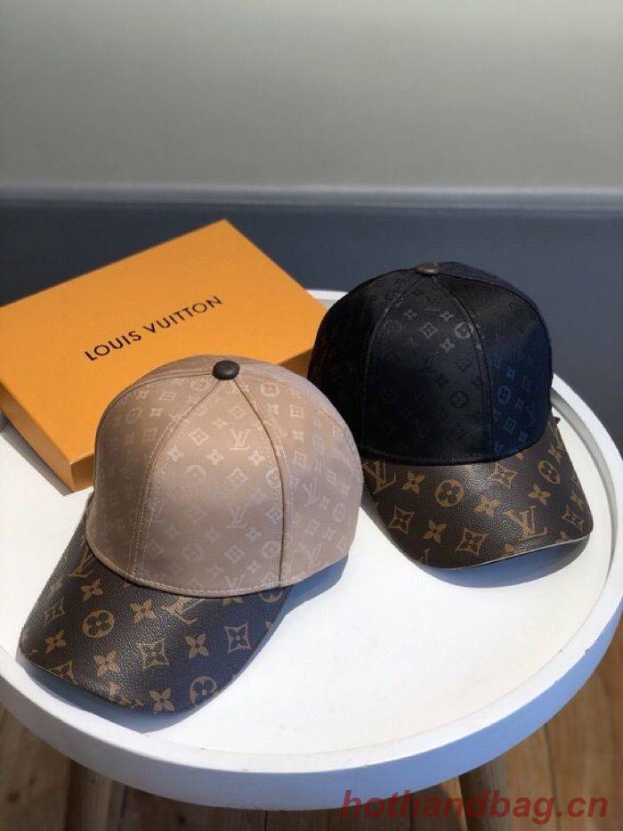 Louis Vuitton Hats LVH00012